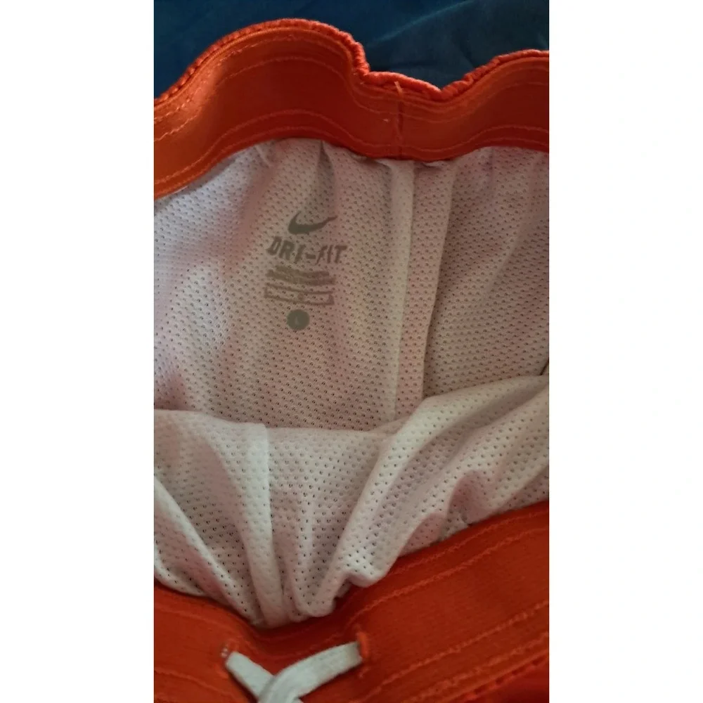 Nike Basketball Shorts Boys Size Large Orange Dry Fit Athletic Mesh 0151